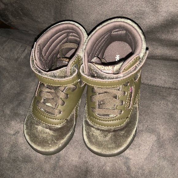 toddler freestyle reebok hi